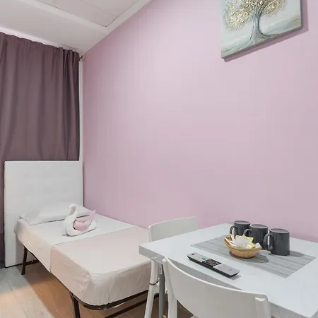 7a Bed and Breakfast 3*